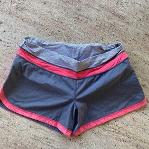 Lululemon Groovy Athletic Shorts size 10